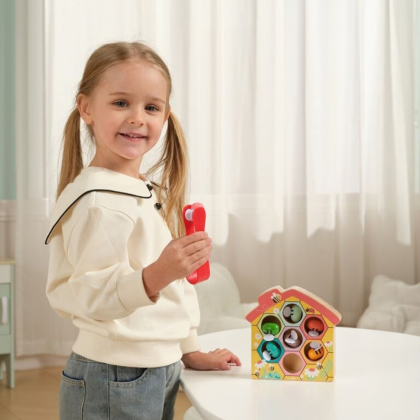 2Kids Toys Дървена занимателна игра Монтесори, Пчелички