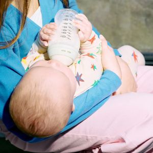 Tommee Tippee Комплект за новородено Easi-Vent СТЪКЛО