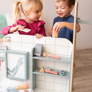 2Kids Toys Дървен лекарски кабинет
