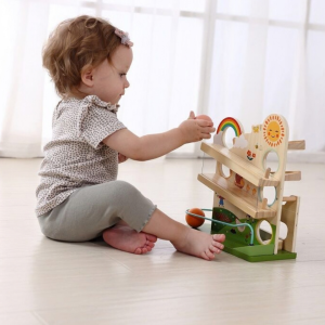 2Kids Toys Дървена занимателна игра с топки